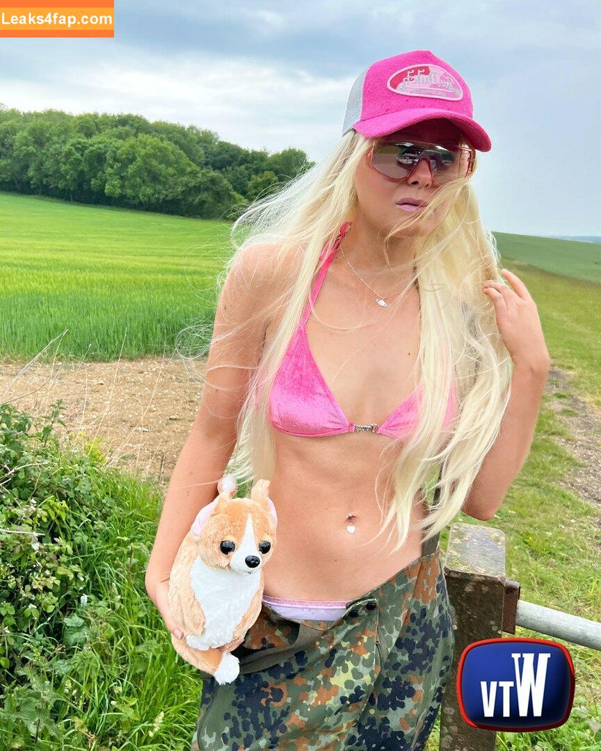 Elle Fanning / ellefanning leaked photo photo #0179