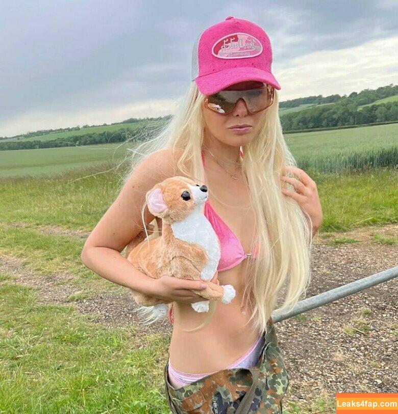 Elle Fanning / ellefanning leaked photo photo #0181