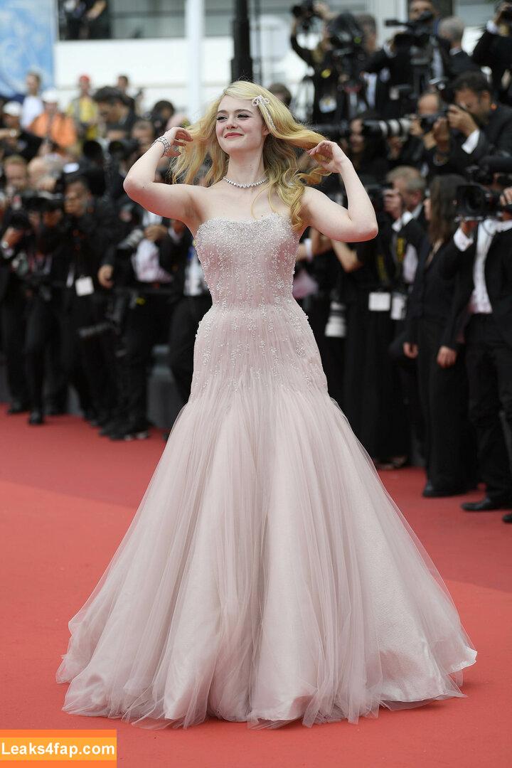 Elle Fanning / ellefanning leaked photo photo #0303