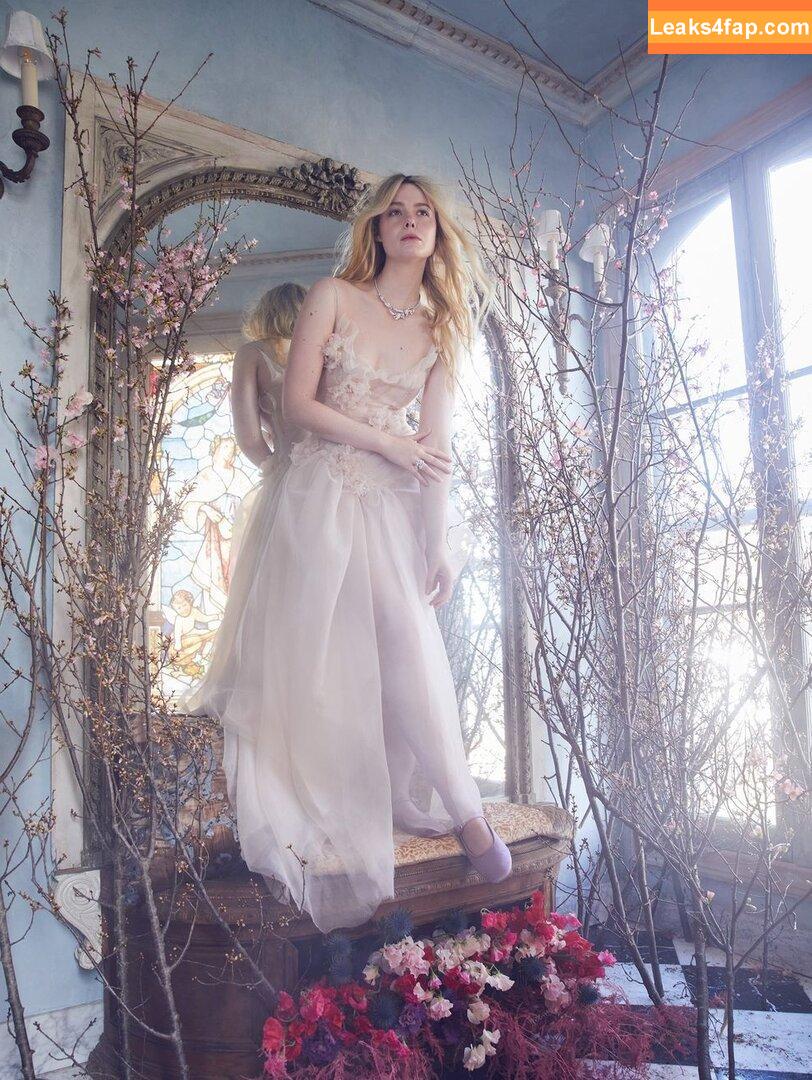 Elle Fanning / ellefanning leaked photo photo #0421