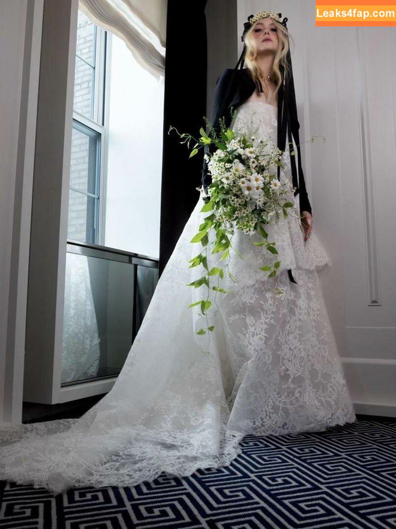 Elle Fanning / ellefanning leaked photo photo #0452