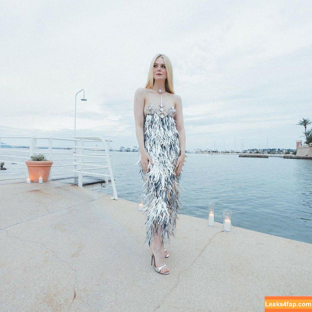 Elle Fanning / ellefanning слитое фото фото #0509