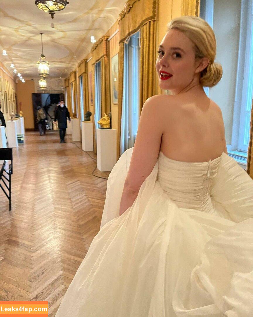 Elle Fanning / ellefanning leaked photo photo #0573