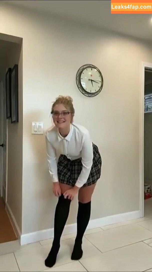 Elle Fanning / ellefanning слитое фото фото #0680