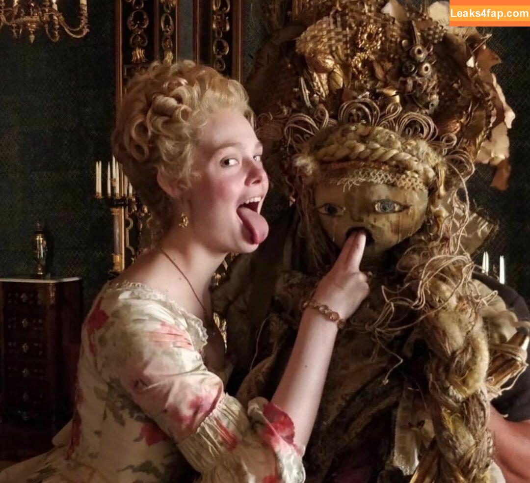 Elle Fanning / ellefanning leaked photo photo #0883