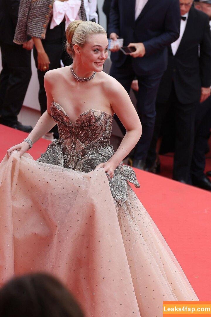 Elle Fanning / ellefanning leaked photo photo #0895