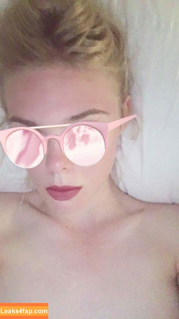 Elle Fanning / ellefanning leaked photo photo #0935