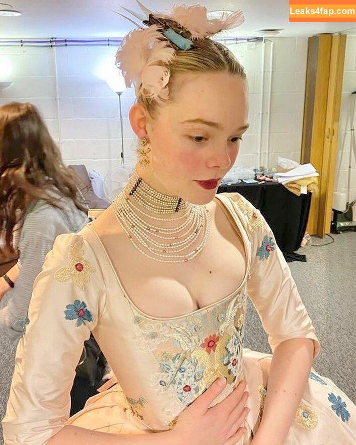 Elle Fanning / ellefanning leaked photo photo #0978
