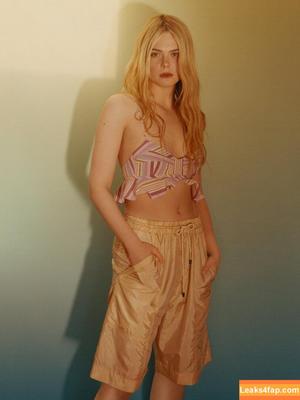 Elle Fanning photo #0016