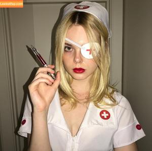Elle Fanning photo #0112
