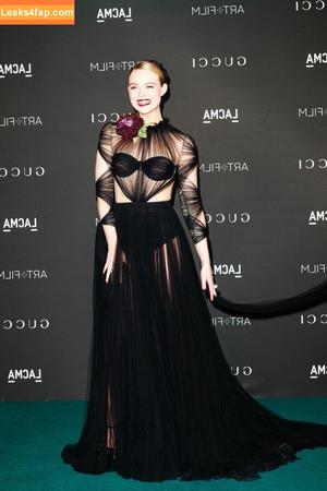 Elle Fanning photo #0136