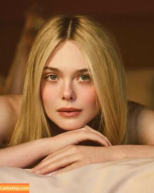 Elle Fanning photo #0190