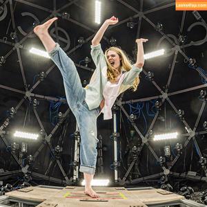 Elle Fanning photo #0206