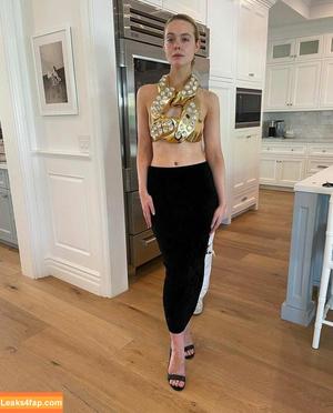 Elle Fanning photo #0212
