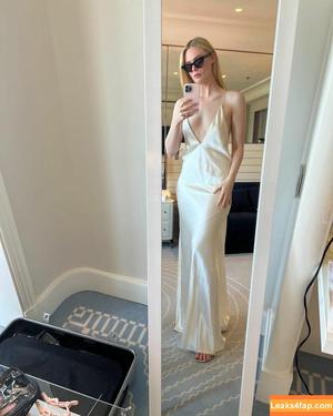 Elle Fanning photo #0214