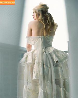 Elle Fanning photo #0237