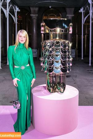 Elle Fanning photo #0279