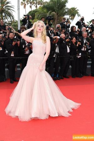Elle Fanning photo #0305