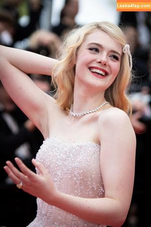 Elle Fanning photo #0310