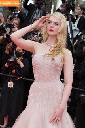 Elle Fanning photo #0327