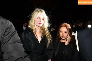 Elle Fanning photo #0381