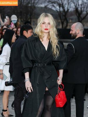 Elle Fanning photo #0401