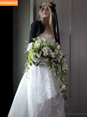 Elle Fanning photo #0450