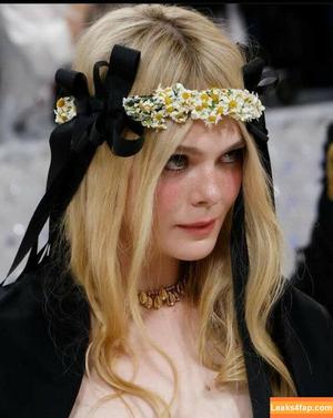 Elle Fanning photo #0455