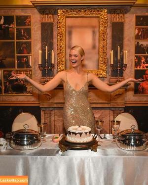 Elle Fanning photo #0471