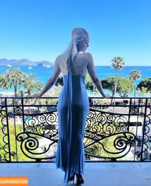 Elle Fanning photo #0479