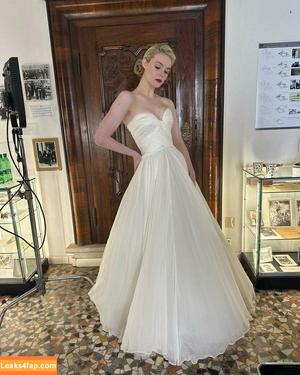 Elle Fanning photo #0572