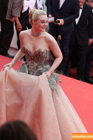 Elle Fanning photo #0895