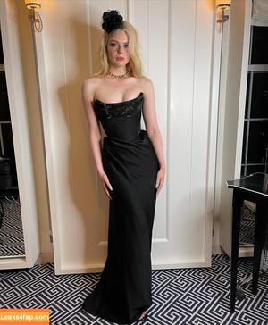 Elle Fanning photo #0972