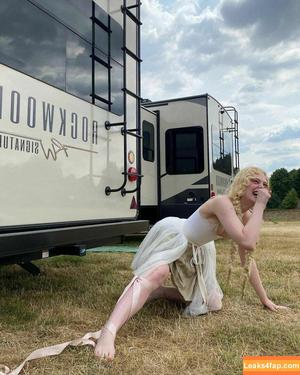 Elle Fanning photo #0983