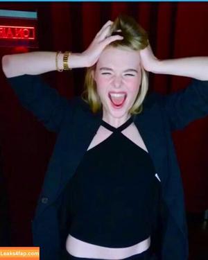 Elle Fanning photo #0990