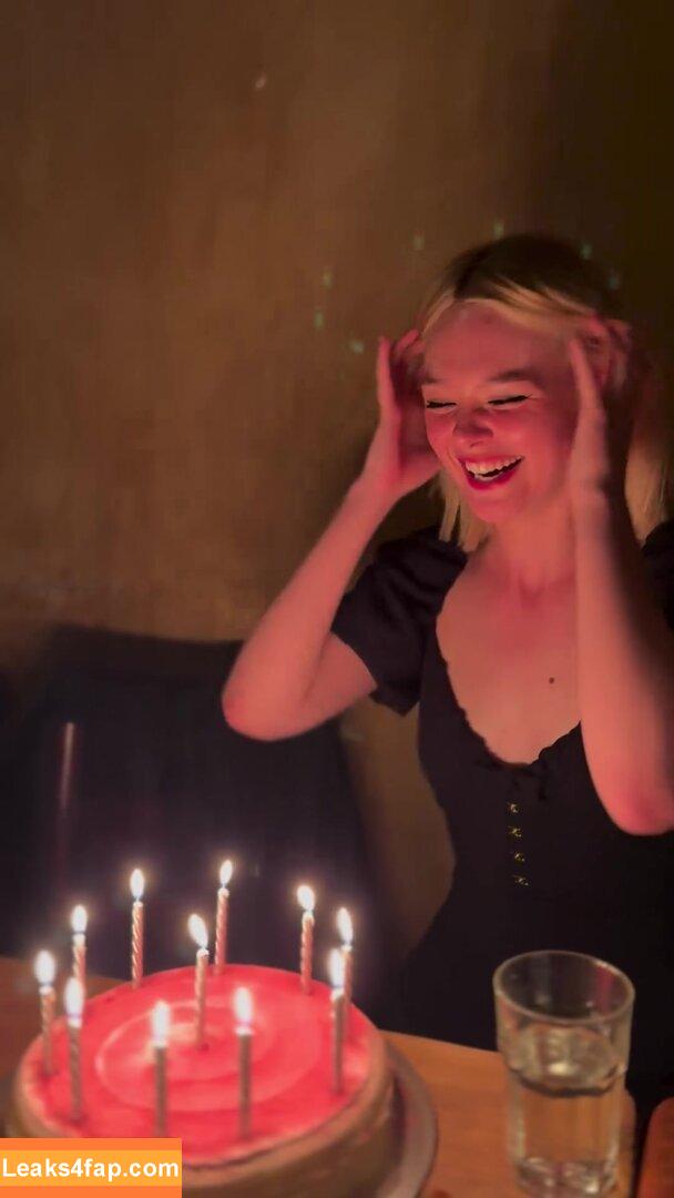 Elle Fanning / ellefanning leaked photo photo #1247