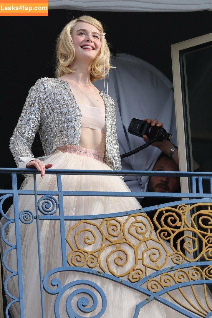 Elle Fanning / ellefanning слитое фото фото #1401