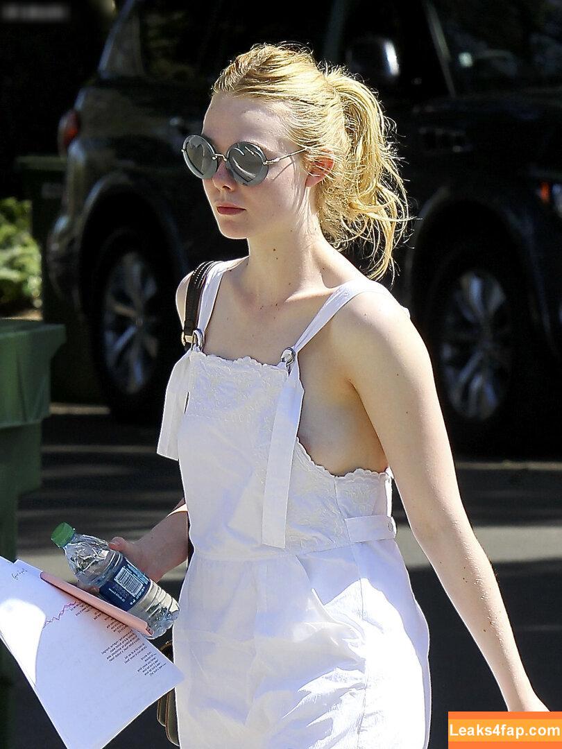 Elle Fanning / ellefanning слитое фото фото #1536