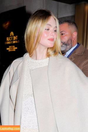 Elle Fanning photo #1079