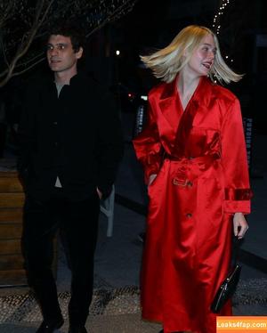 Elle Fanning photo #1235