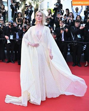 Elle Fanning photo #1404