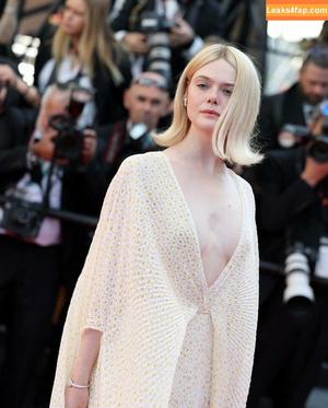 Elle Fanning photo #1406