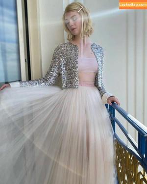 Elle Fanning photo #1419