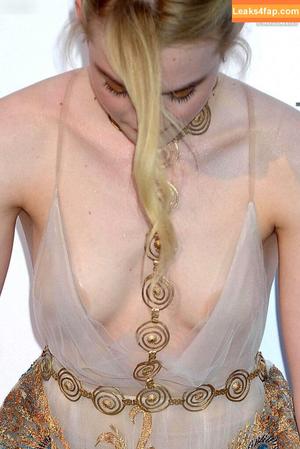 Elle Fanning photo #1443