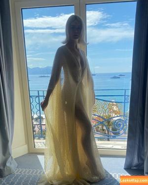 Elle Fanning photo #1470