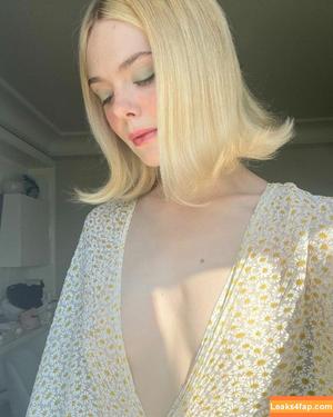 Elle Fanning photo #1479
