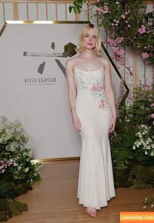 Elle Fanning photo #1563