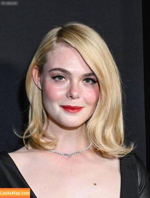 Elle Fanning photo #1946