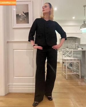 Elle Fanning photo #1989