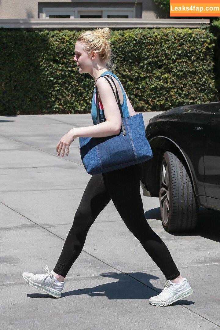 Elle Fanning / ellefanning слитое фото фото #2413